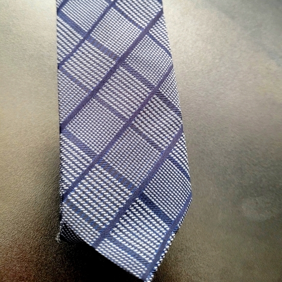 H&M - Steel Gray & Blue Skinny Tie - Picture 2 of 3